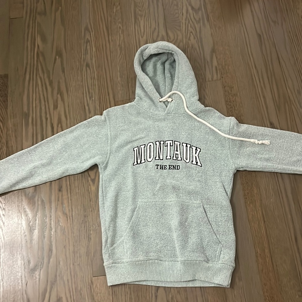 Women’s Montauk hoodie
